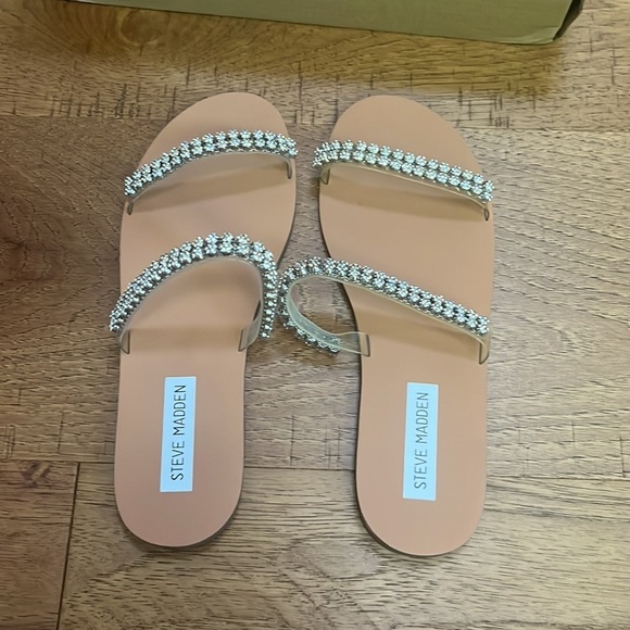 NWT Steve Madden Woman’s Felicia Rhinestone Sandals Size 6.5M - Picture 3 of 7